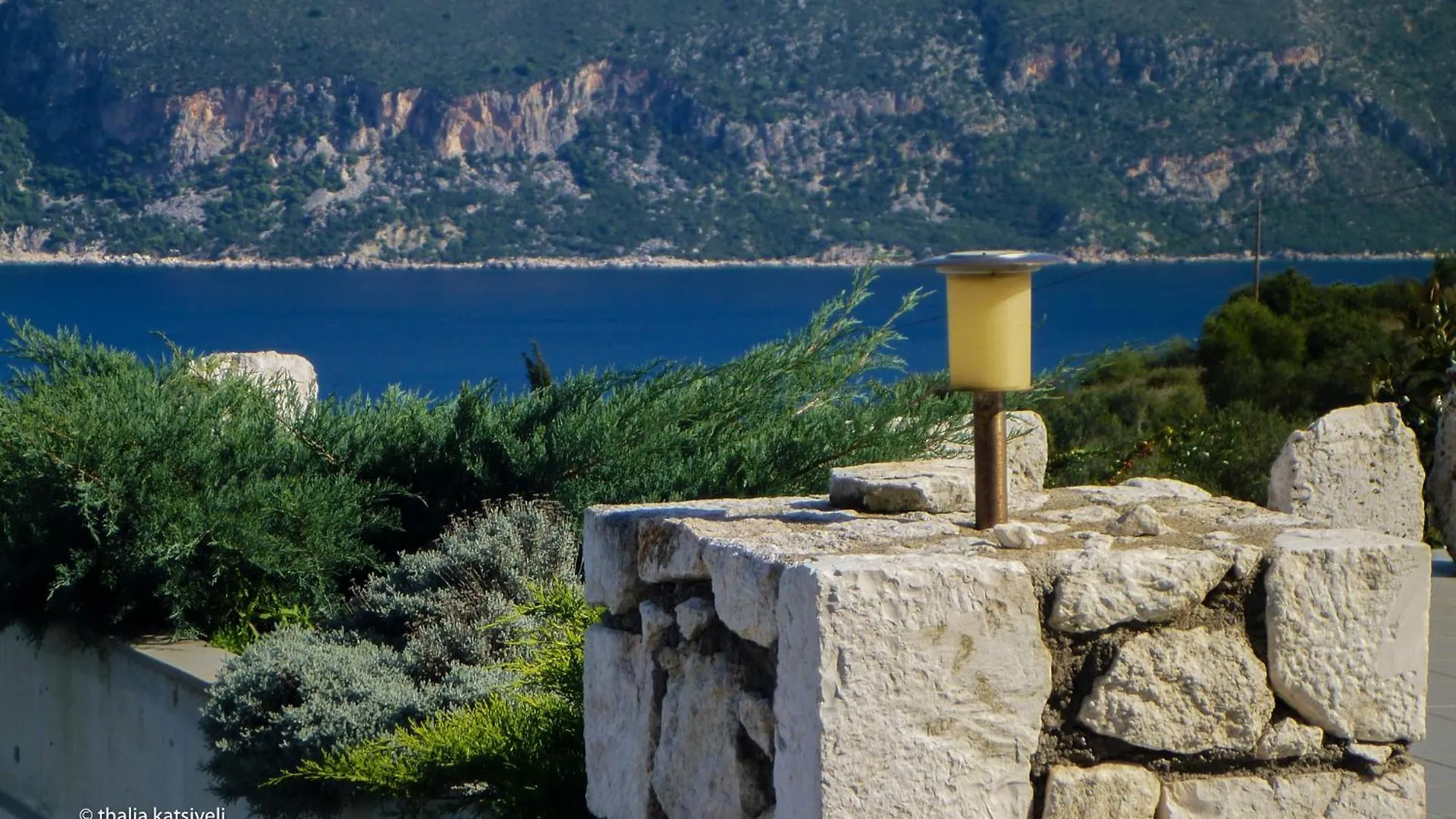 Domus Villa Κατσαράτα